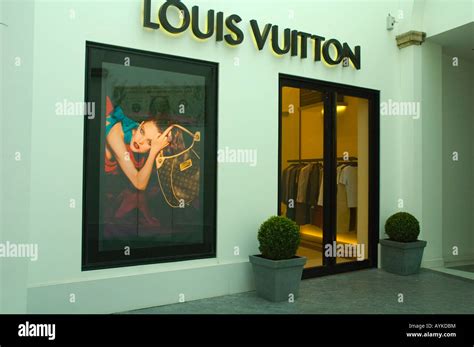 louis vuitton online shop europe|louis vuitton stores in europe.